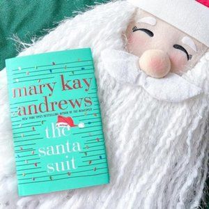 Mary Kay Andrews The Santa Suit Hard Cover Fiction Novel